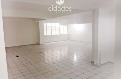 Ampla e bem localizada sala comercial no centro de florianópolis - 460m²