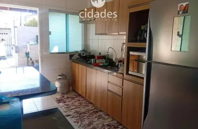 Casa com 2 quartos à venda no Forquilhas, São José 