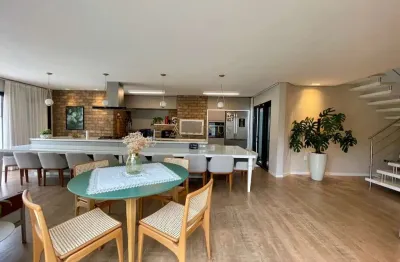 Casa com 5 quartos à venda na rua do sanhaçu, 104, pedra branca, palhoça por r$ 3.500.000