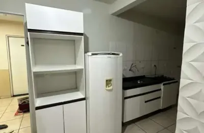Apartamento para Locação em Campo Grande, Parque Residencial Rita Vieira, 2 dormitórios, 1 banheiro, 1 vaga