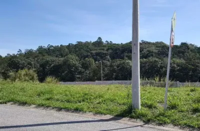 Terreno em condomínio jundiaí - condomínio bella vittá - leve declive