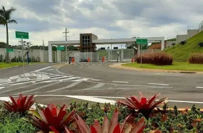 Terreno em condomínio jundiaí - condomínio bella vittá - topografia em aclive