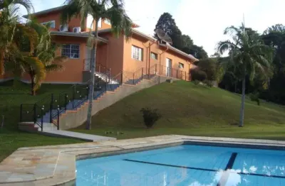 Chácara a venda em itatiba - cinematográfica - casa sede com finissimo acabamento - 2 suítes