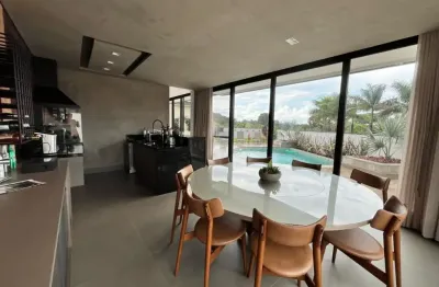 Casa em condomínio fechado com 3 quartos à venda na Avenida Doutor Adilson Rodrigues, 2542, Gramadão, Jundiaí