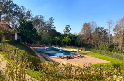 Terreno à venda em condomínio em jundiaí - terra caxambú - topografia em declive