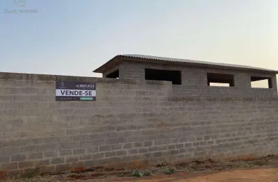 Terreno à venda em arapongas, parque industrial ii, com 180 m²