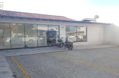 Casa para alugar em londrina, guanabara, com 4 quartos, com 200 m²