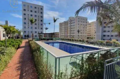 Apartamento 2 quartos térreo reformado condomínio com área de laser completo