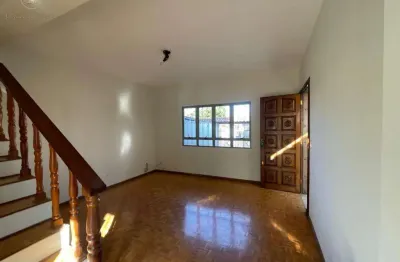 Casa para alugar em londrina, santa mônica, com 2 quartos, com 180 m²