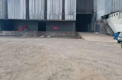 Barracão / Galpão / Depósito com 2 salas para alugar no Yara, Londrina 