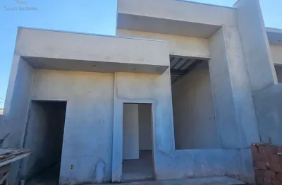 Casa casa assobradada em de conclusão, próximo a aabb; 3 quartos, suíte máster, 3 banheiros, copa, 01 lavabo, sala com 2 ambientes, tv, jantar; infra instrutora de ar condicionado, agua quente, banhe
