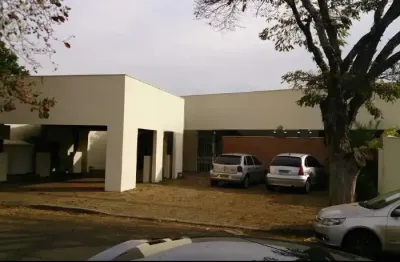 Casa para alugar em londrina, lago parque, com 8 quartos, com 350 m²