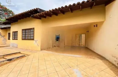 Casa para alugar em londrina, araxá, com 4 quartos, com 249 m²