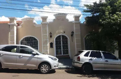 Casa para alugar em londrina, centro, com 1 quarto, com 160 m²