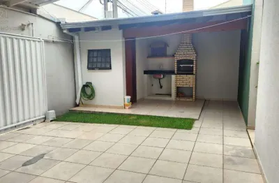 Casa para alugar em londrina, jardim tarumã, com 3 quartos, com 180 m²