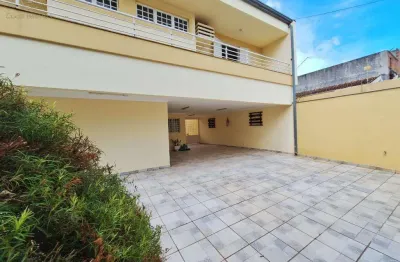 Casa à venda e para alugar em Londrina, Ideal, com 4 suítes, com 300 m²