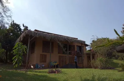 Chácara à venda em londrina, limoeiro, com 3 quartos, com 200 m²