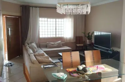 Casa à venda em londrina, jardim tarumã, com 3 quartos, com 156 m²