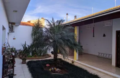 Casa à venda em londrina, santa mônica, com 3 quartos, com 204 m²