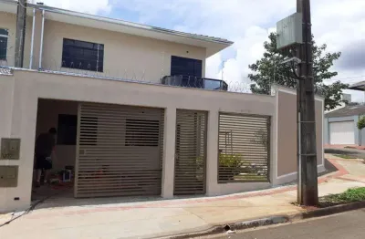 Casa para alugar em londrina, conjunto café, com 3 quartos, com 150 m²