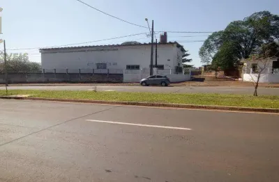 Barracão para alugar em londrina, indústrias leves, com 333.2 m²