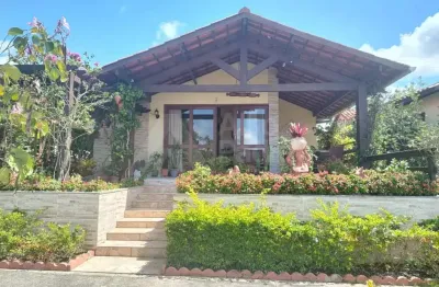 Casa em condomínio fechado com 3 quartos à venda na Avenida Cícero Batista de Oliveira, 1632, Alpes Suiços, Gravatá