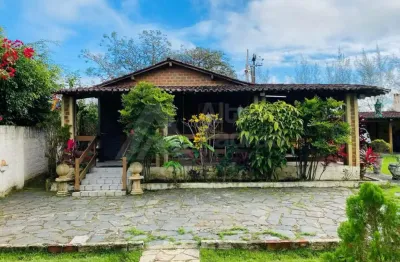 Casa com 5 quartos à venda na Avenida Cícero Batista de Oliveira, 1632, Alpes Suiços, Gravatá