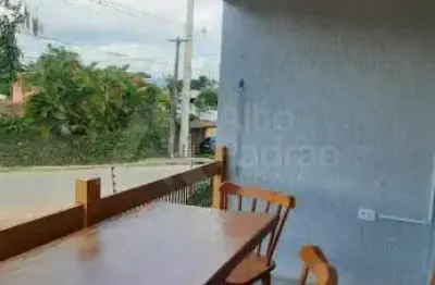 Sobrado para locação anual com 04 quartos em gravatá-pe