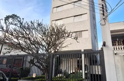 Apartamento reformado com 2 quartos em um dos bairros mais tranquilos de SP