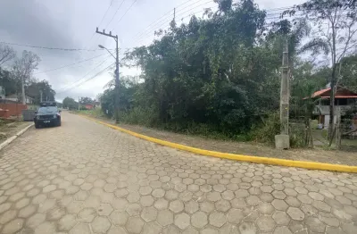 Terreno em área residencial rua curió na praia de bombas em bombinhas