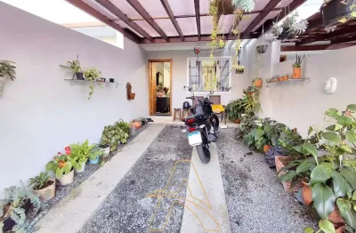 Sobrado semimobiliado á venda no garcia – conforto, funcionalidade e localização privilegiada!