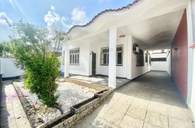 Casa com 5 quartos à venda na Rua Timbiras, 00, São Francisco, Niterói