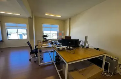 Sala comercial com 5 salas à venda na Avenida da República, 4370-3, Parolin, Curitiba
