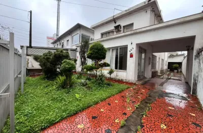 Casa com 3 quartos para alugar na rua freitas guimarães, 668, boa vista, são vicente, 361 m2 por r$ 10.500