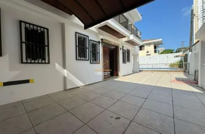 SONHE GRANDE! 385m² C/ Piscina e 4 Suítes | Potencial RESIDENCIAL ou COMERCIAL - Santos - SP