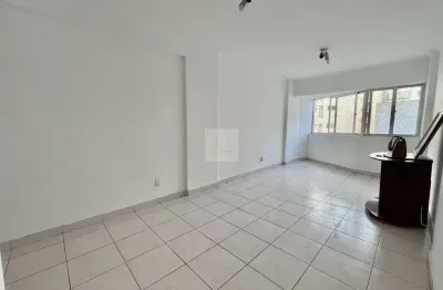 Vista Mar Espetacular: Apartamento em Andar Alto na Aparecida – 90m² 2 dorm. e Vaga com Manobrista