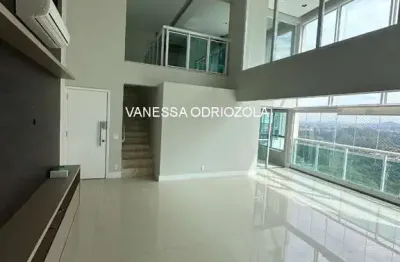 Apartamento com 3 quartos para alugar na Avenida Parkinson, 42, Alphaville Empresarial, Barueri