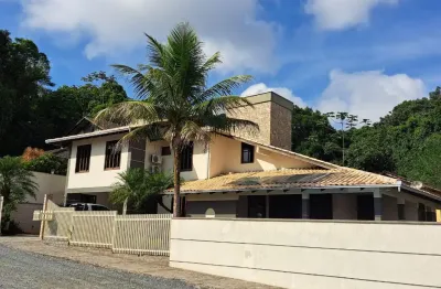 Casa com 4 quartos à venda no Costa e Silva, Joinville 