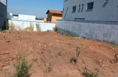 Terreno à venda na Rua Oviedo, Loteamento Montserrat, Alfenas