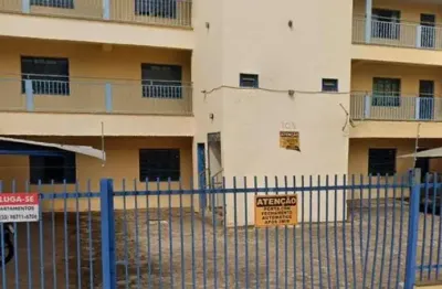 Apartamento com 2 quartos para alugar na Rua Tamandares, Vila Teixeira, Alfenas