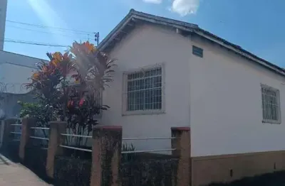 Terreno à venda na Rua Gabriel Moura Leite, Centro, Alfenas