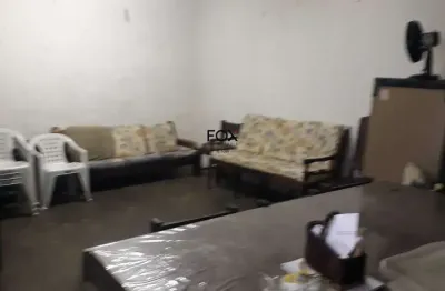 Casa com 7 quartos à venda na rua campos gerais, 345, carlos prates, belo horizonte por r$ 750.000