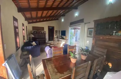 Casa com 5 quartos à venda na rua estácio rodrigues, 555, havaí, belo horizonte por r$ 840.000