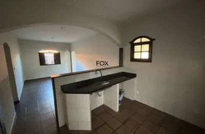 Casa com 3 quartos para alugar na esmeraldas, 528, pedra azul, contagem por r$ 3.300