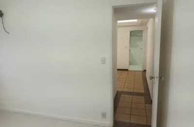 Excelente 3/4 com suíte + dependência no caminho das árvores