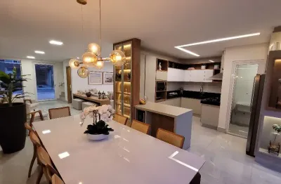 Sobrado alto padrão! 191m² (4 suítes), jd. atlântico, ao lado do parque cascavel - pronto pra morar!