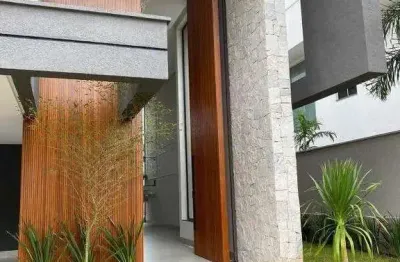 Casa com 4 quartos à venda na Rua Madri 2, 5, Jardins Madri, Goiânia