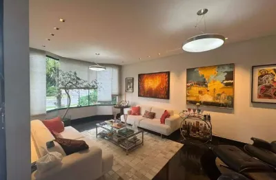 Sobrado om 4 suítes amplas, área de lazer com piscina-granville, goiânia