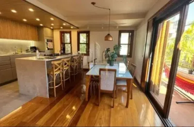 Casa com 3 quartos à venda na rua álvares machado, 272, petrópolis, porto alegre por r$ 1.880.000