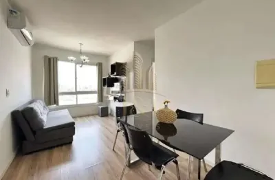 Apartamento com 2 quartos para alugar na Avenida Bento Gonçalves, 205, Partenon, Porto Alegre por R$ 2.500